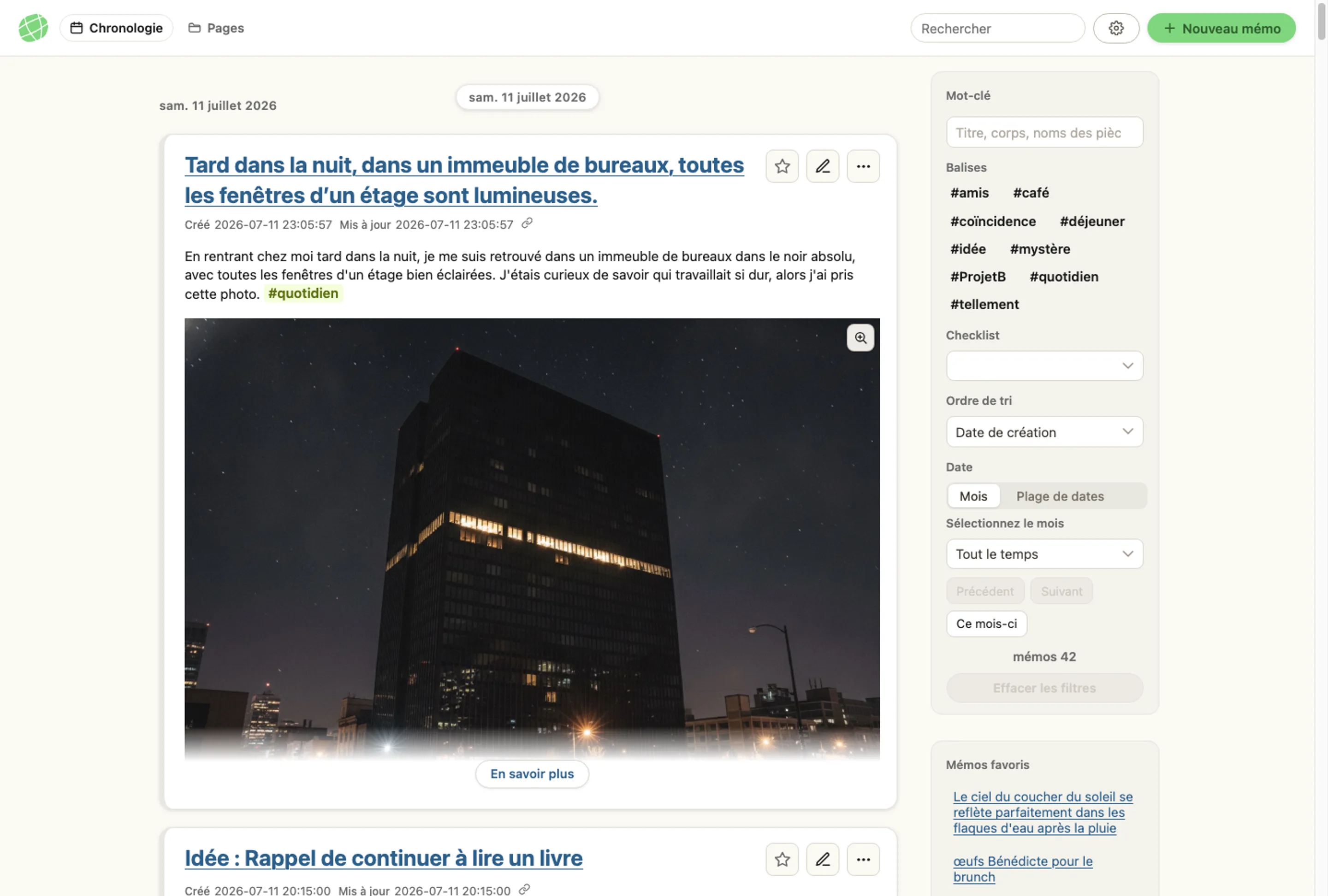 Capture d'écran de la fenêtre complète de l'application memon, montrant la chronologie, les tags et les mémos favoris tels qu'ils apparaissent réellement à l'écran
